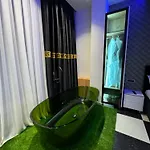 Modern Sueno Lux Tirana