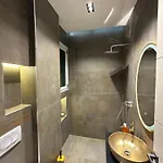 Modern Sueno Lux Tirana