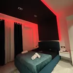 Modern Sueno Lux Apartment *