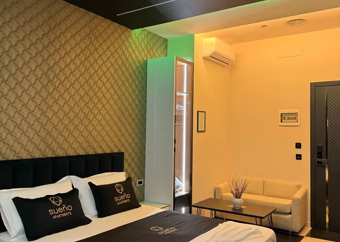 Modern Sueno Lux * Тирана